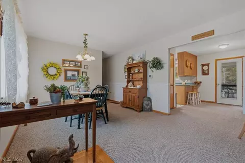 Dining - 81 Pinecrest Dr, Washington, WV 26181 photo 1 of 3
