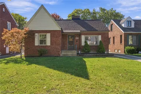 16605 Westdale Ave, Cleveland, OH 44135