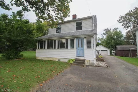 3910 Mahoning Ave, Youngstown, OH 44515