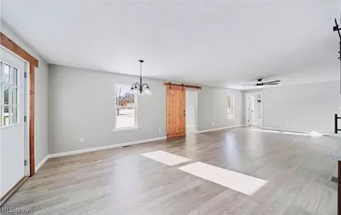 Living - 3585 Jefferson Rd, Ashtabula, OH 44004 photo 3 of 3