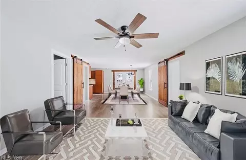 Living - 3585 Jefferson Rd, Ashtabula, OH 44004 photo 1 of 3