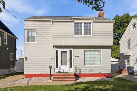 4194 W 59th St, Cleveland, OH 44144