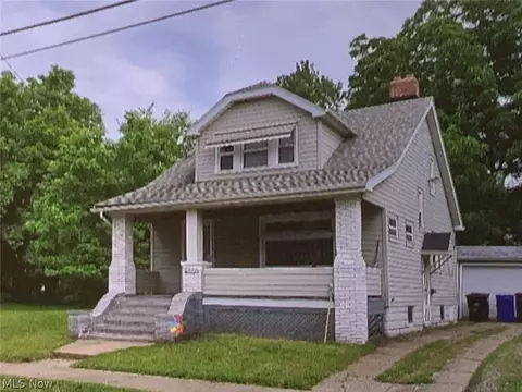 2971 E 65th St, Cleveland, OH 44127