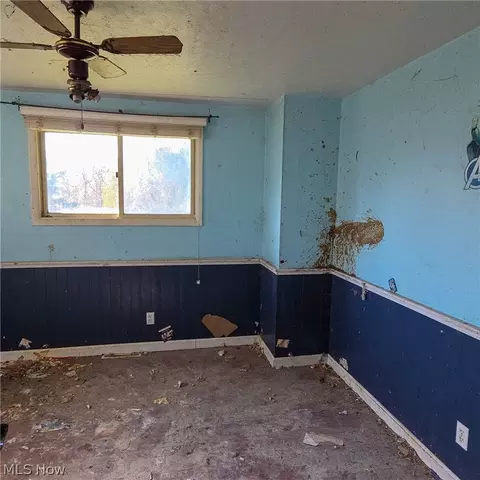 Bedroom - 43650 Lafferty Rd, Flushing, OH 43977 photo 5 of 6