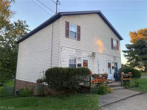 2619 Broad St, Parkersburg, WV 26101