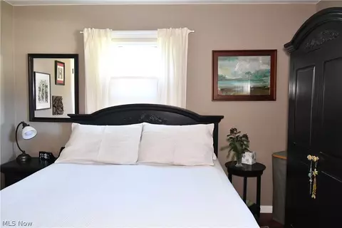 Bedroom - 479 Ewing Rd, Boardman, OH 44512 photo 1 of 10