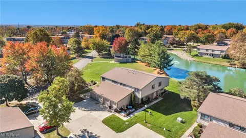 11804 Harbour Light Dr #1804, North Royalton, OH 44133