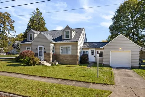 2597 11th St, Cuyahoga Falls, OH 44221