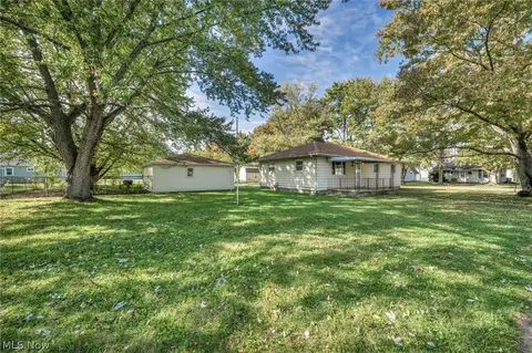 Exterior - 2900 Brenner Dr, Lorain, OH 44053 photo 1 of 10