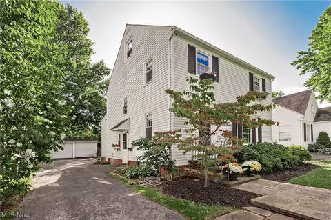 1693 Maywood Rd, South Euclid, OH 44121