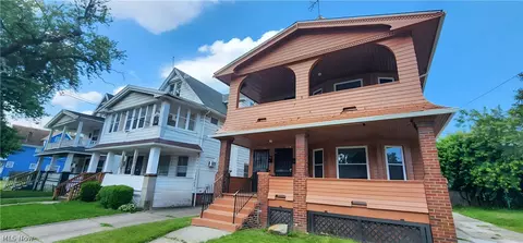 448 E 148th St, Cleveland, OH 44110