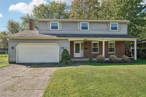 26961 Leenders Ln, North Olmsted, OH 44070