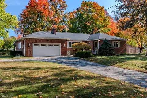 300 Mill Morr Rd, Painesville, OH 44077