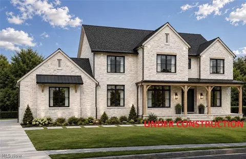 110 Meadowhill Ln, Moreland Hills, OH 44022