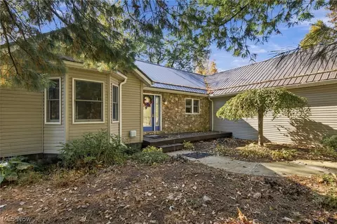 1031 Richards Way, West Farmington, OH 44491