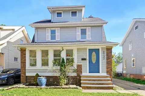 3733 W 133rd St, Cleveland, OH 44111
