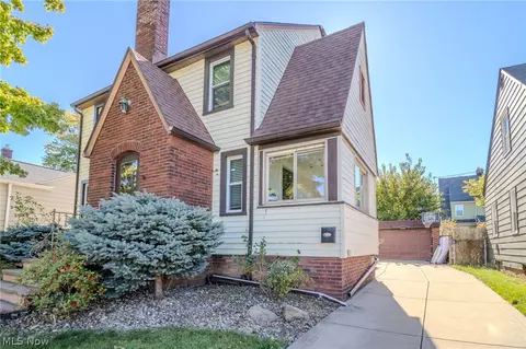 3429 Marmore Ave, Parma, OH 44134