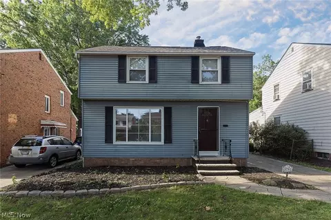 3791 Fairoaks Rd, South Euclid, OH 44121