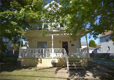 344 W Main St, East Palestine, OH 44413