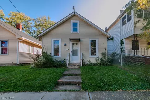 3709 E 69th St, Cleveland, OH 44105