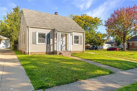 12204 Wayland Ave, Cleveland, OH 44111
