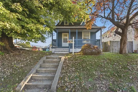 1508 Hammond Ave SW, Canton, OH 44706