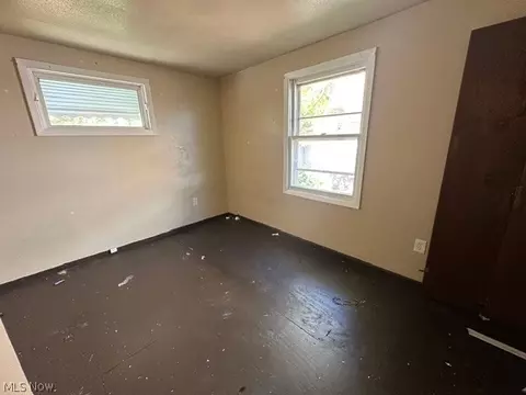 4372 E 146, Cleveland, OH 44128 photo 7