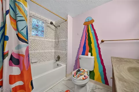 Bath - 1649 W 8th St, Ashtabula, OH 44004 photo 2 of 2