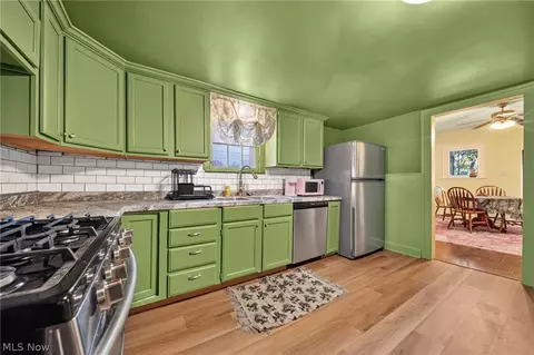 Kitchen - 1649 W 8th St, Ashtabula, OH 44004 photo 1 of 3