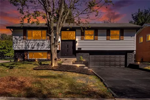 6323 Turney Rd, Garfield Heights, OH 44125