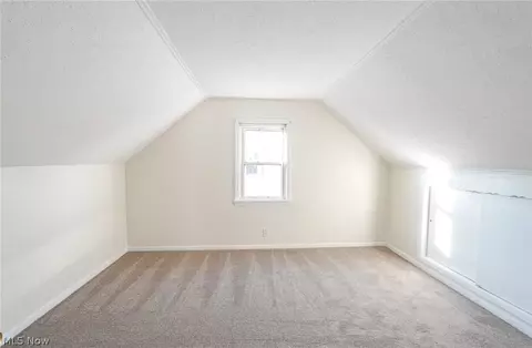 Bedroom - 1644 Douglas Rd, Wickliffe, OH 44092 photo 5 of 8