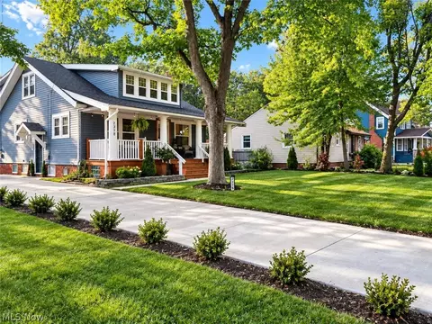 2378 Columbia Rd, Westlake, OH 44145