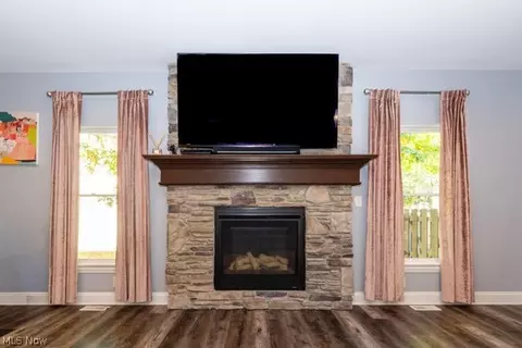 Living - 2985 Gale Rd, Willoughby, OH 44094 photo 1 of 1