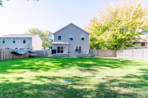 Exterior - 2985 Gale Rd, Willoughby, OH 44094 photo 8 of 8