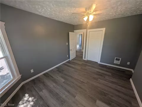 144 W Bridge St, Elyria, OH 44035 photo 13