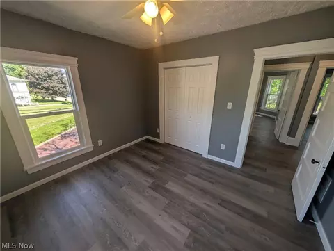 144 W Bridge St, Elyria, OH 44035 photo 17
