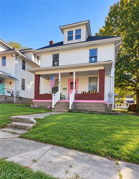 2514 Vaughan Ave, Parkersburg, WV 26101