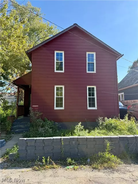 4391 E 86th St, Cleveland, OH 44105