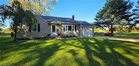 26630 Bagley Rd, Olmsted Falls, OH 44138