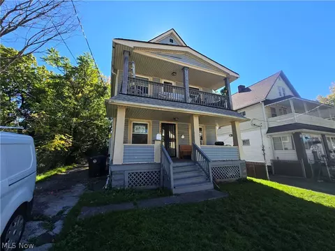 9808 Raymond Ave, Cleveland, OH 44104