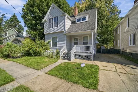 3779 W 34th St, Cleveland, OH 44109