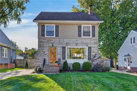 3508 W 152 Nd St, Cleveland, OH 44111