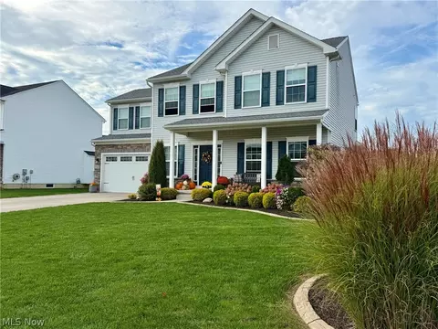 37408 W Fenwick Dr, North Ridgeville, OH 44039