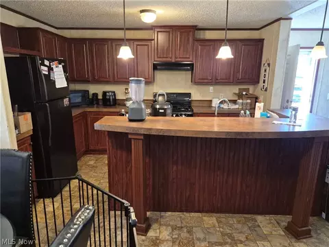 Kitchen - 95 Shawnee Ln, Creston, OH 44217 photo 1 of 2