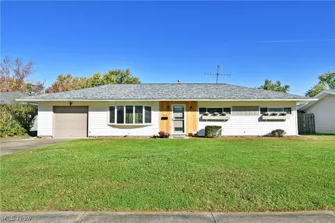 3314 Tod Ave NW, Warren, OH 44485