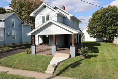 316 Vine St, Ashland, OH 44805