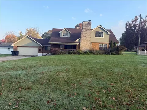 2324 Mccollum Rd, Youngstown, OH 44509