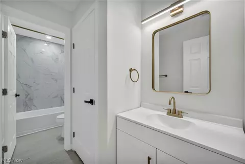 Bath - 5197 Milo Ave, Maple Heights, OH 44137 photo 6 of 7
