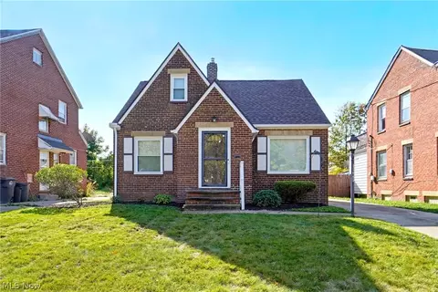 16220 Throckley Ave, Cleveland, OH 44128