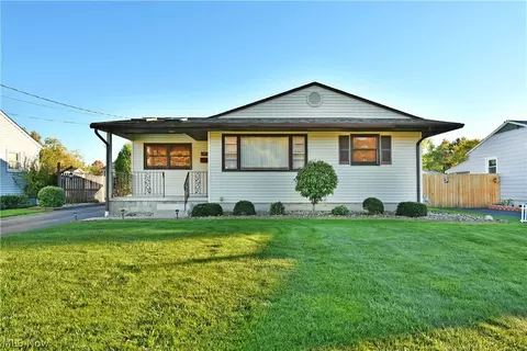 1853 Lynn Mar Ave, Poland, OH 44514